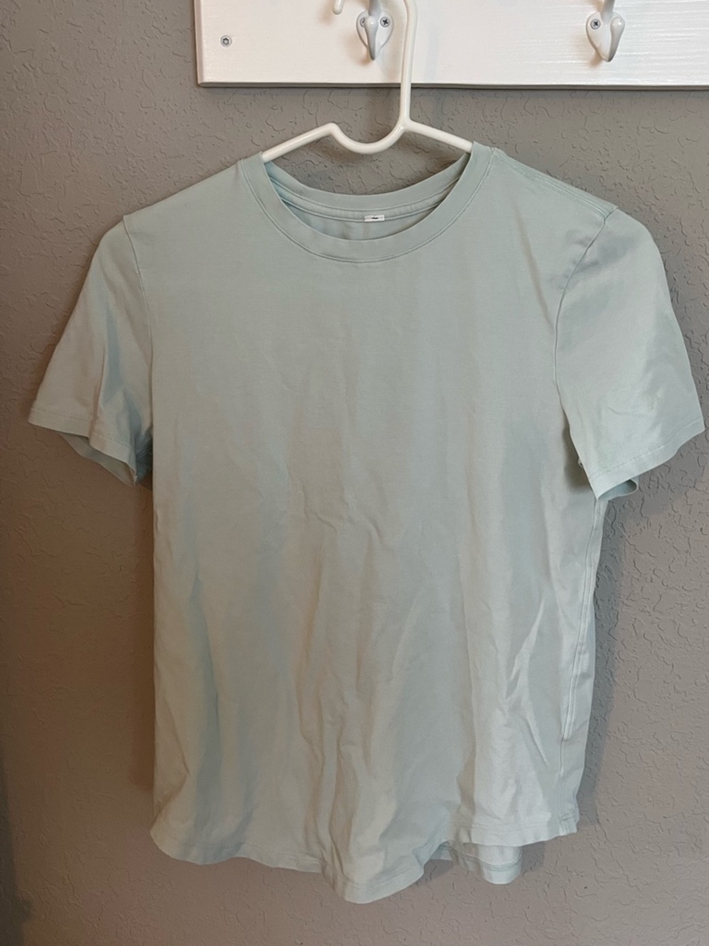 lululemon tshirt